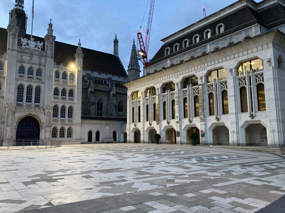 Thumbnail Piazza sconosciuta di Londra