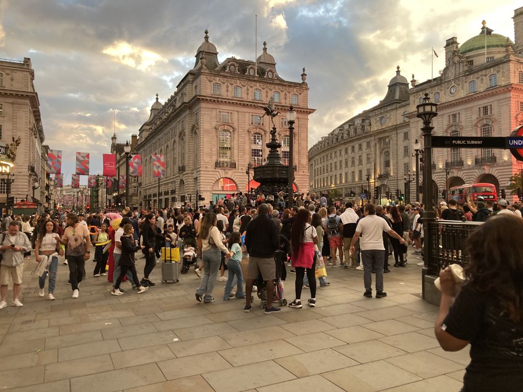 Thumbnail Piccadilly circus